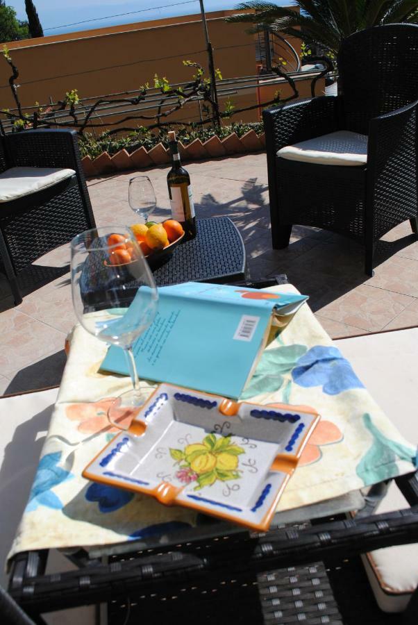 Il Rosmarino Apartment Taormina Luaran gambar