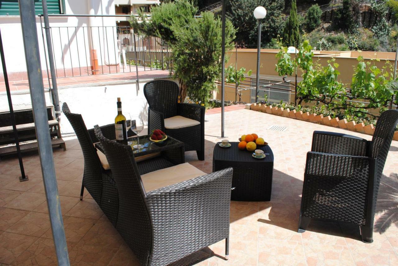 Il Rosmarino Apartment Taormina Luaran gambar